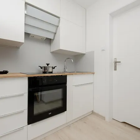 Elegant Apartment In The Centre Of Gdynia By Noclegi Renters Exterior photo