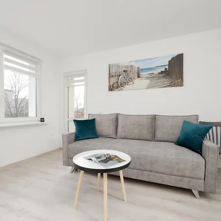 Elegant Apartment In The Centre Of Gdynia By Noclegi Renters Exterior photo